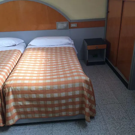 Mazzini Hotell 3*