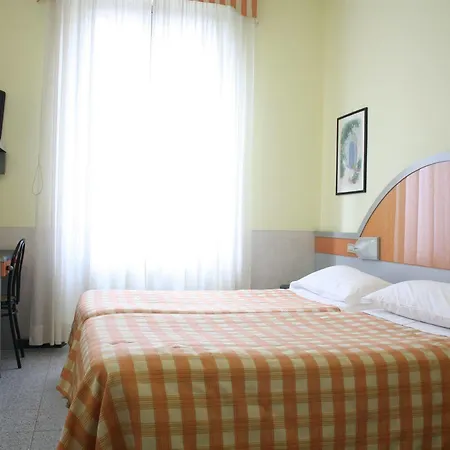 Hotel Mazzini Letojanni